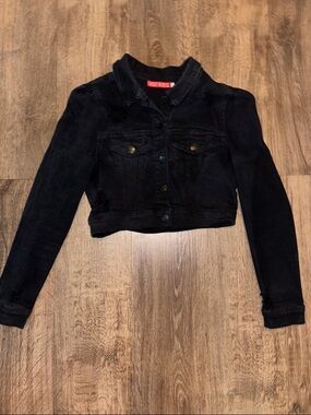 Black Cropped Denim Jacket